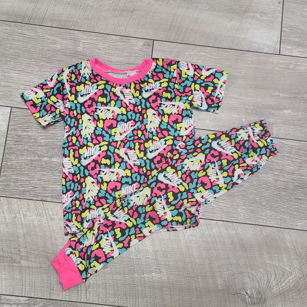 Nike Kids Leopard Set - Pink, Blue, Yellow